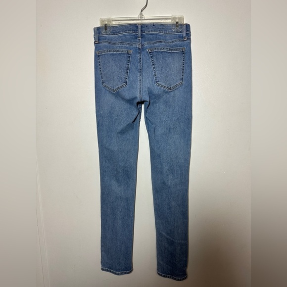Gap Classic Straight Mid rise Jeans Size 27/4 - Picture 2 of 4